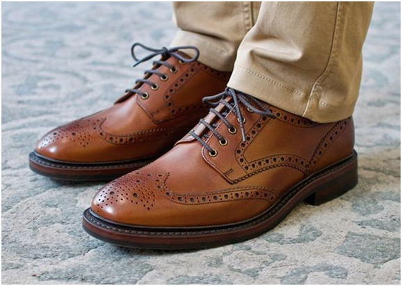 loake chester tan